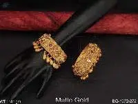 Matte Gold Bangle