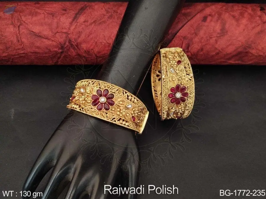 Rajwadi Polish Bangle
