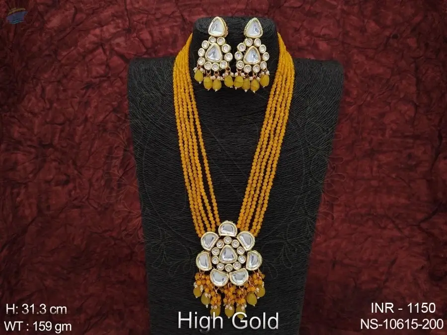Kundan Necklace Set