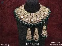 Kundan Necklace Set