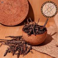 Broken Cinnamon Sticks