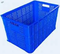 Empty Plastic Bucket With 5 Wheels