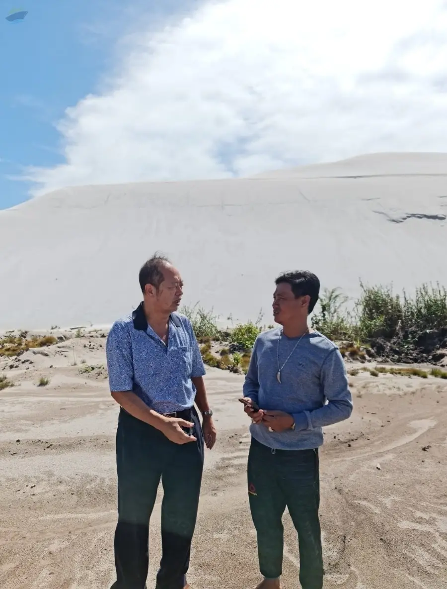 Silica Sand