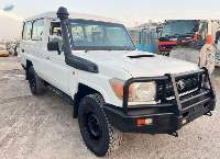 Toyota Land Cruiser 70 Trooper