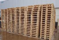 Wood pallet