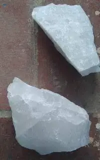 Quartz Lumps And Sand