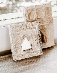 Wooden temple frame