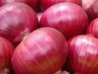 Fresh Red Onions