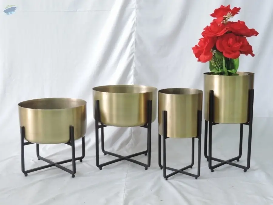 Metal Flower Vases