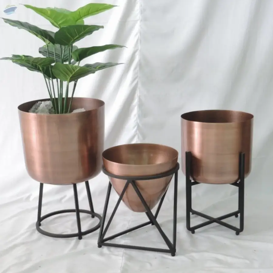 Metal Flower Vases