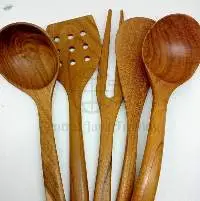 Wooden Kitchenware Set