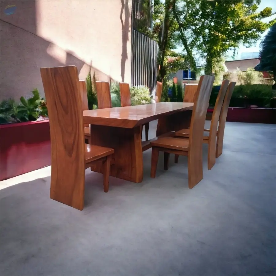 Dining Table / Outdoor Coffee Table