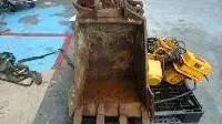 0000 Narrow Bucket Used Narrow Bucket
