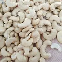 Peeled Cashew Nut WW320 ( raw)