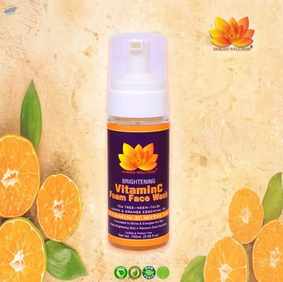 Foam Face Wash With Vitamin C & HA, Tulsi, Neem.