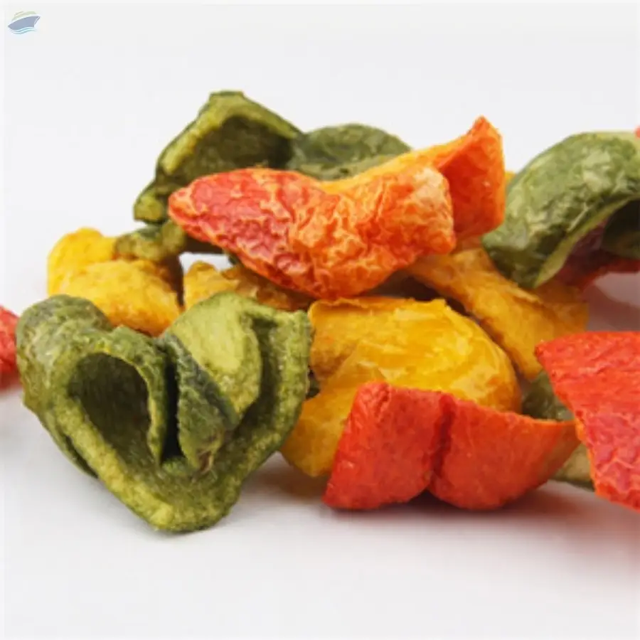 Mixed color pepper crisp dry
