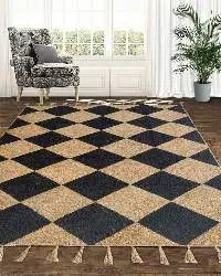 Black And Beige Check Jute Carpet