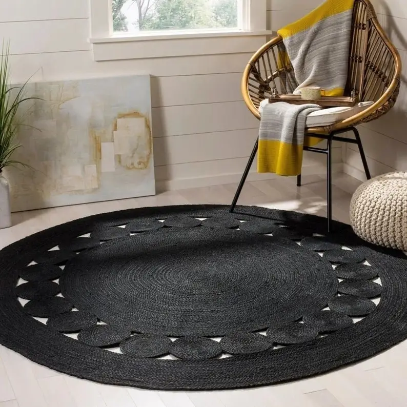 Black Floral Hand Braided Round Jute Rug