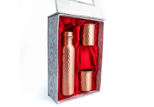 Hammered Copper Bottle With Tumblers