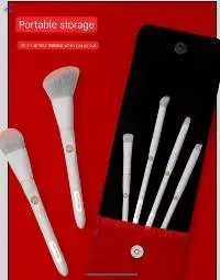Hatumi Makeup Brush