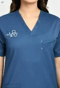 STETHOSCOPE ON DARK BLUE