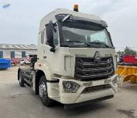HOWO Tractor NX 4X2
