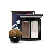 Three-Dimensional Bronzer Powder Palette