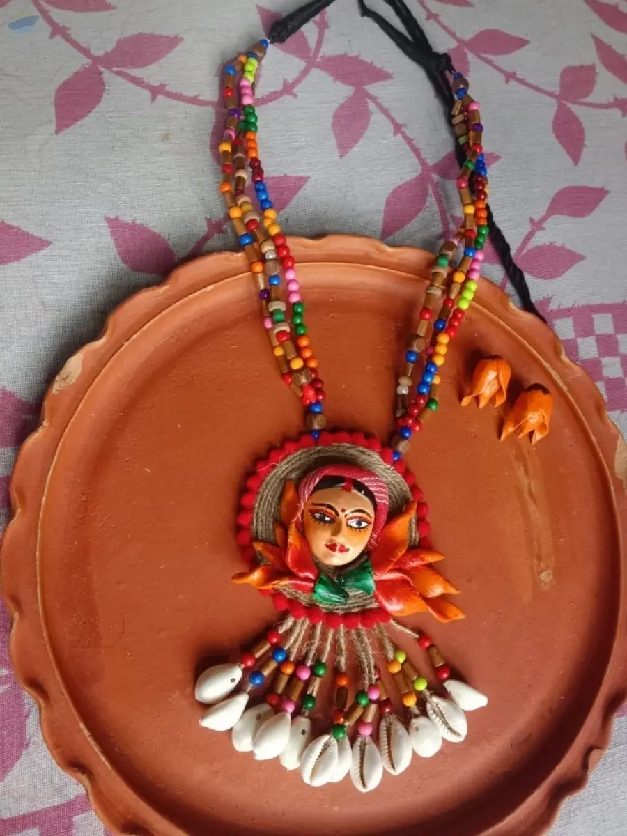Hand Crafted Necklace Series 4