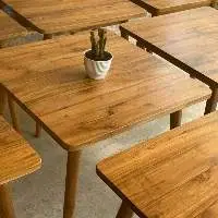 Ordinary Coffe Shop Dining Table