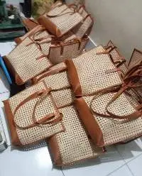100% Genuine Leather Bag