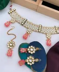 Fancy Kundan Jewellery Set