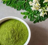 Moringa Powder And Leaves