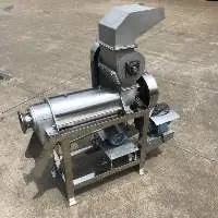 Screw juicer machine