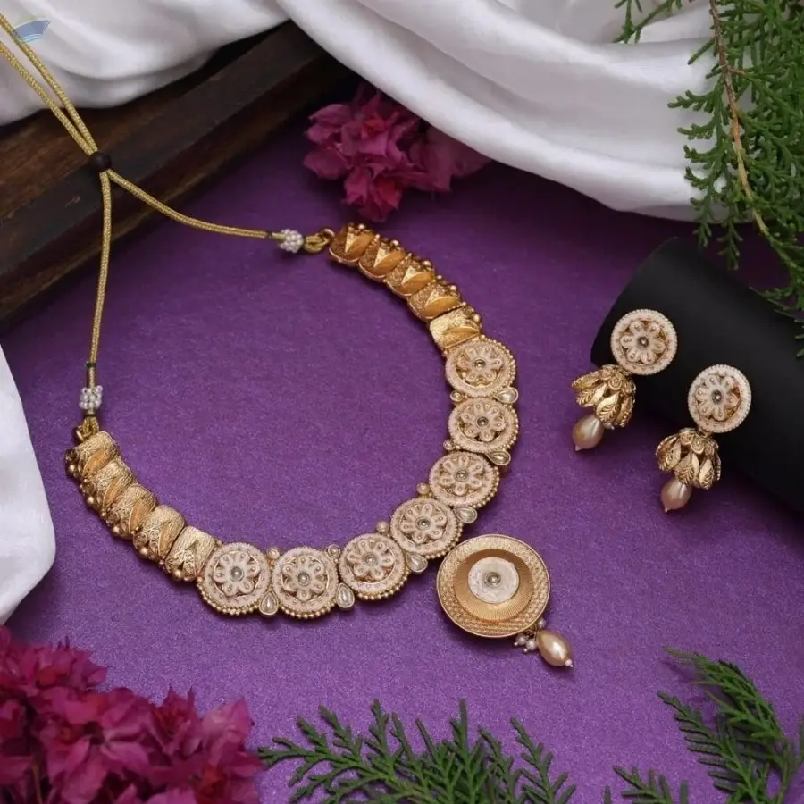 Necklace Set