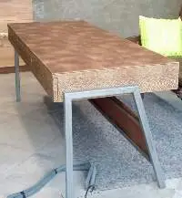 TH-L. Desk-002