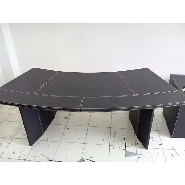 TH-L. Desk-004