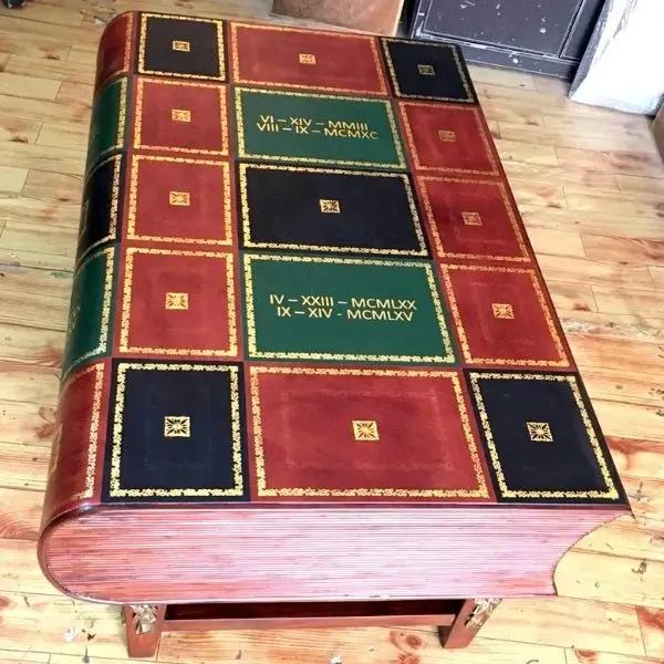 TH-L. Table-003