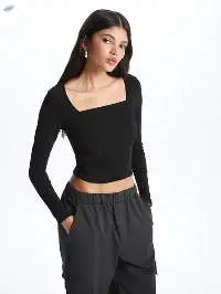 Ladies Crop Tops