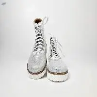 Boots 11