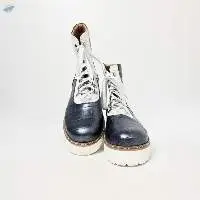 Boots 21