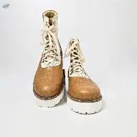Boots 27