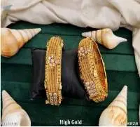 Bridal Broad Flowery Polki Bangles Detail
