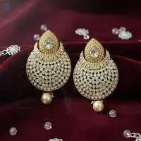 Oval Chand Shape Polki Earrings