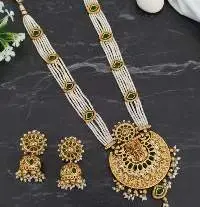 Clustered Pearl Party Wear Necklace Set