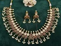 Kemp Design Short Necklace Set