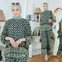 Setelan geometris luxe wear