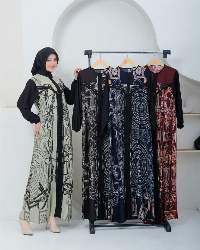 Gamis Girly Noir Ethereal Lines