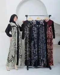 Gamis Girly Noir Ethereal Lines