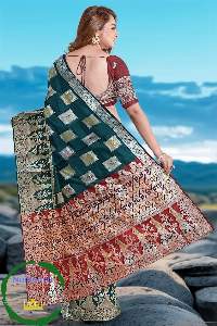 Kuppadam Unique Design Sari With Hand-Zari