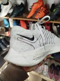 S06 International Branded Used Shoes